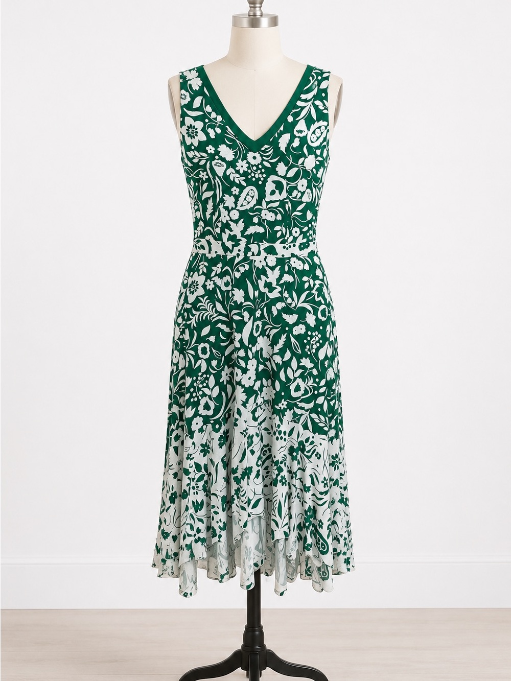 Boden Elisa Green and White Knit Dress Size 6